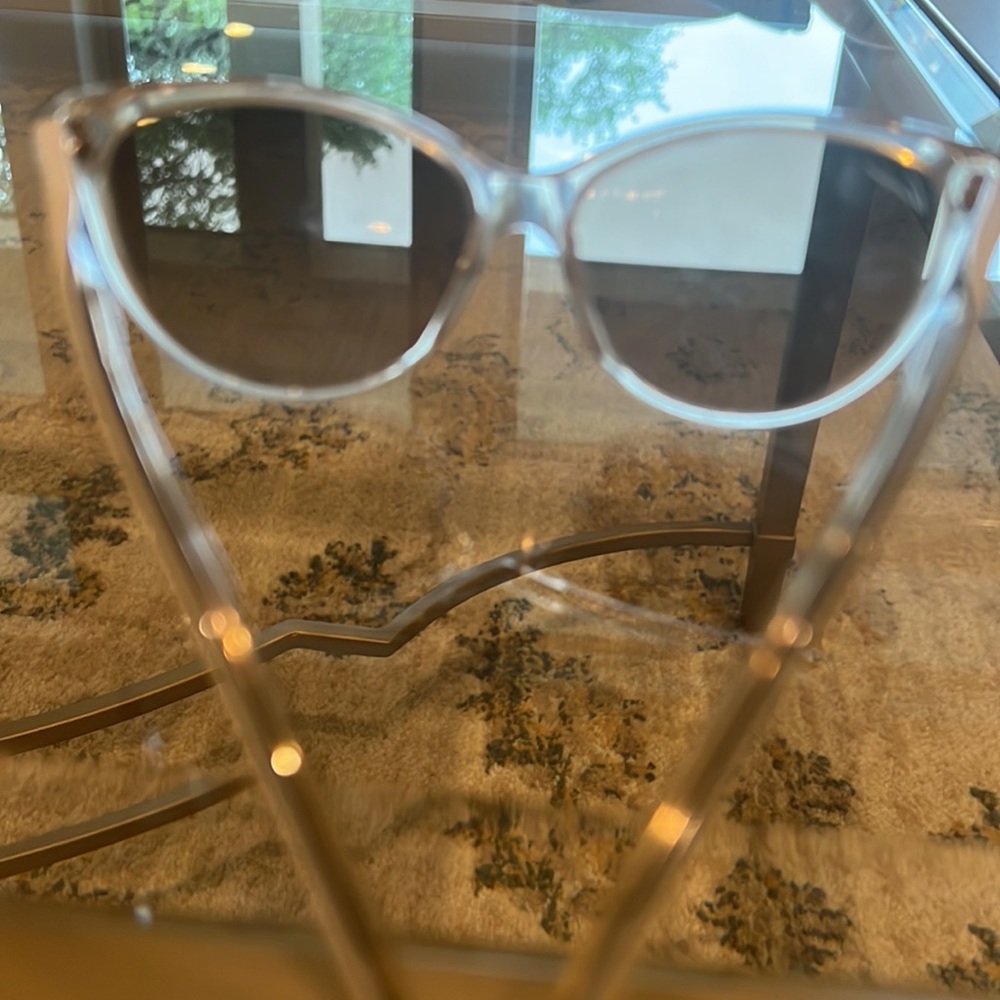 Gucci sunglasses - Picture 7 of 8